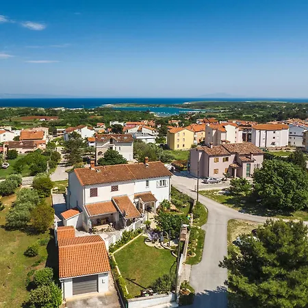 Smiljevac * Ližnjan
