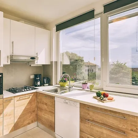 Lidija Apartment